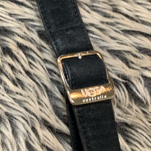 UGG Australia Suede pocket Messenger /
crossbody Bag - Picture 5 of 10